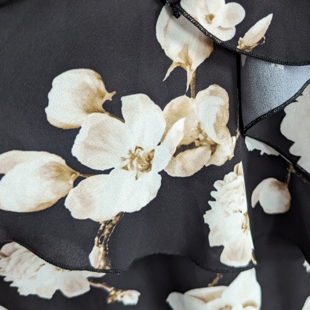 Alice & Olivia - Kye floral ruffle flow midi wrap dress - Picture 9 of 11
